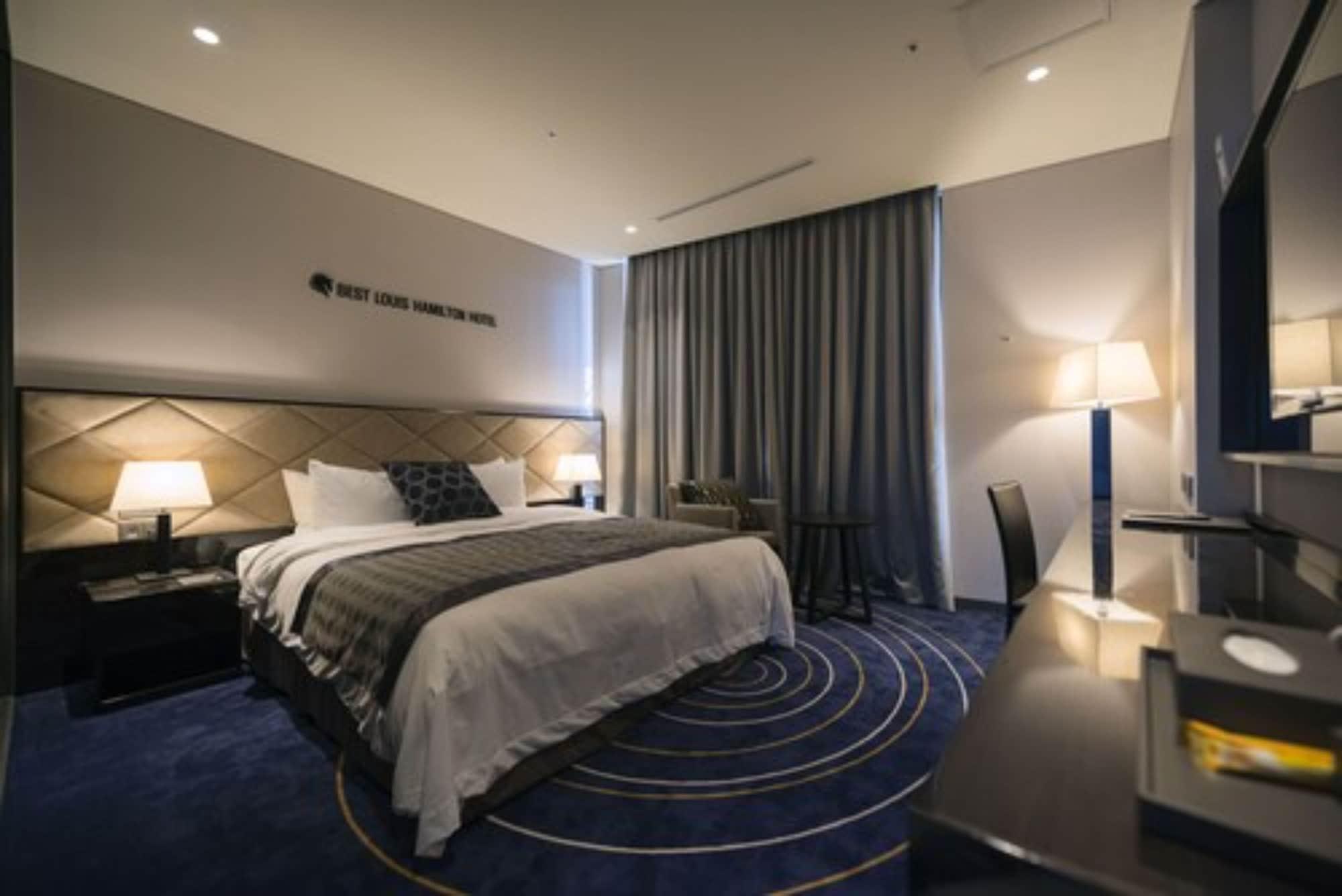 Best Louis Hamilton Hotel Changwon Exteriör bild