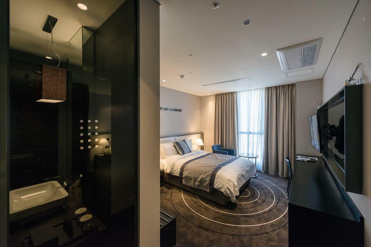 Best Louis Hamilton Hotel Changwon Exteriör bild
